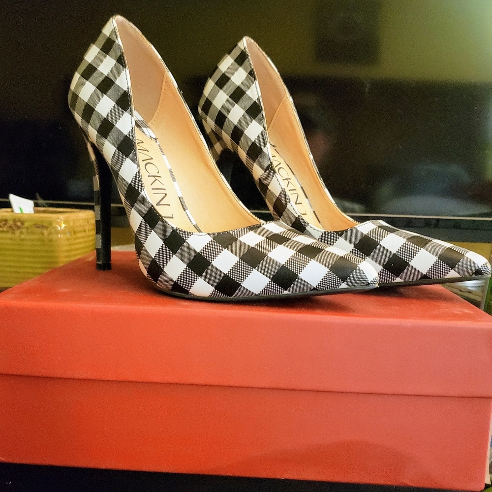 Black and White Buffalo Check  3.5" heels